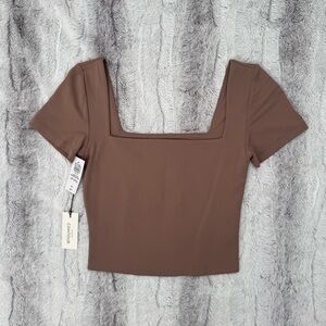 Aritzia Contour Crop Top